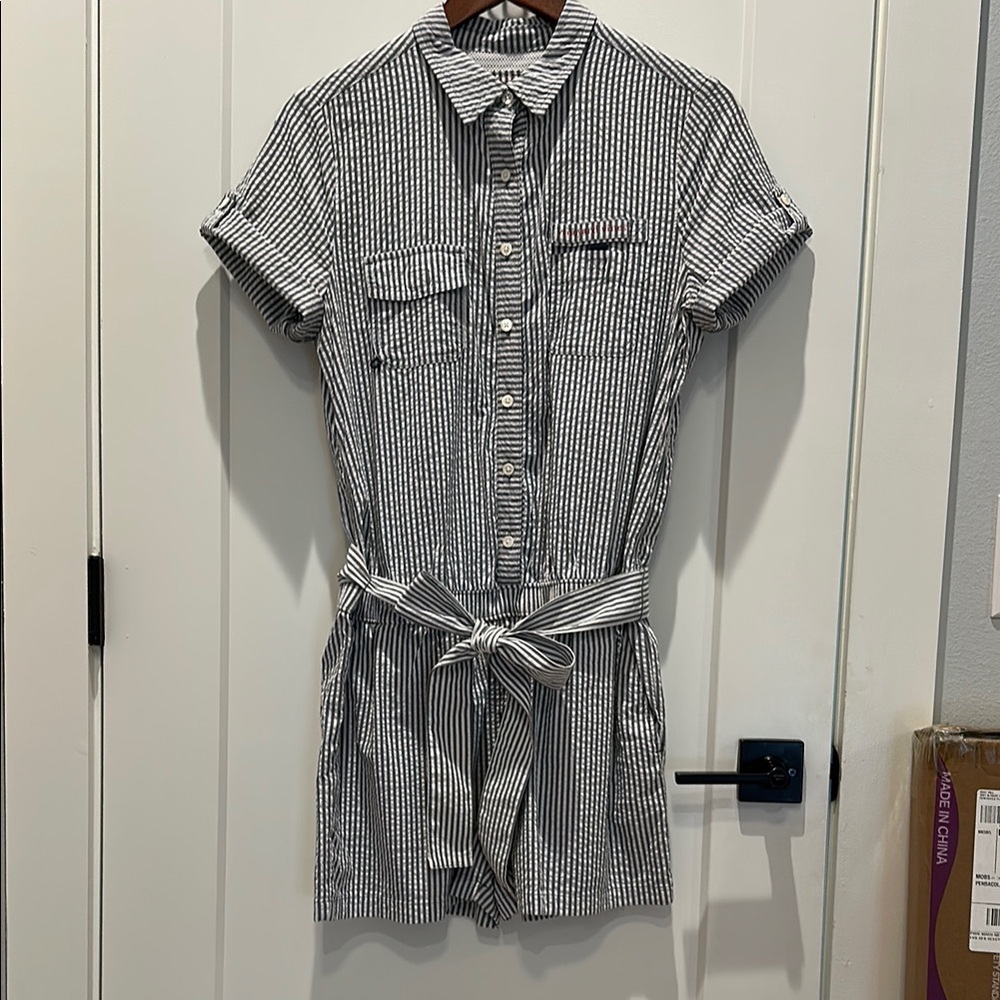 Vineyard Vines Performance White Blue-Gray Harbor Striped Romper - Medium M 8